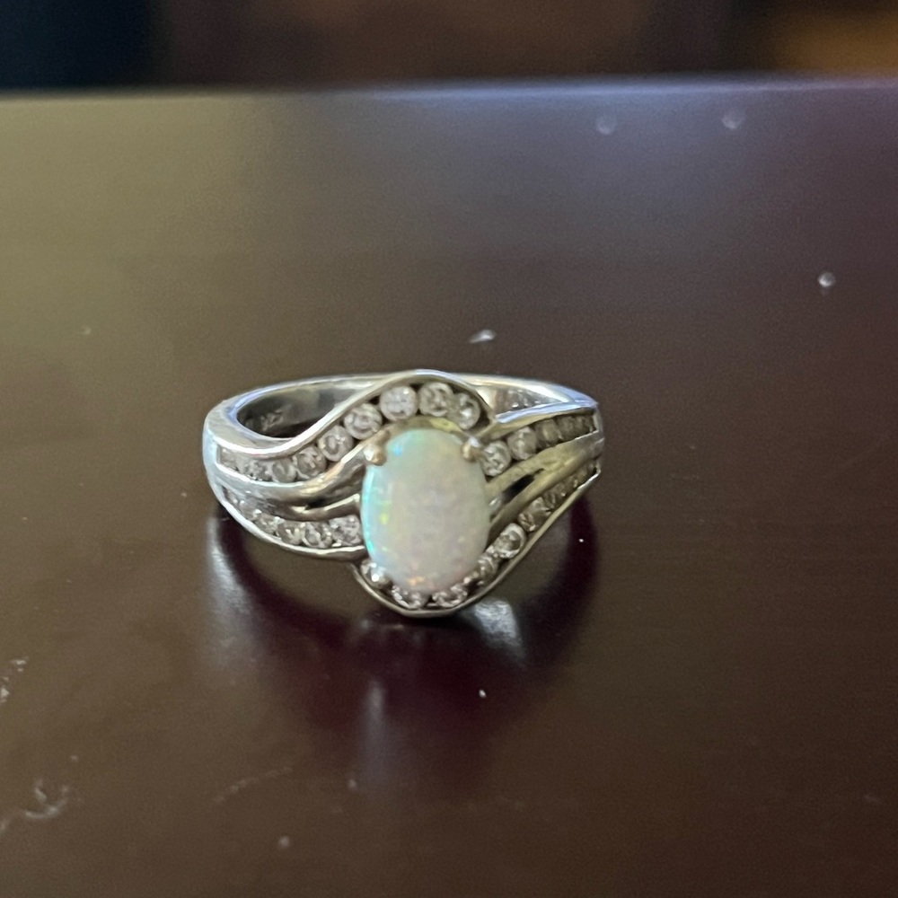 Opal ring